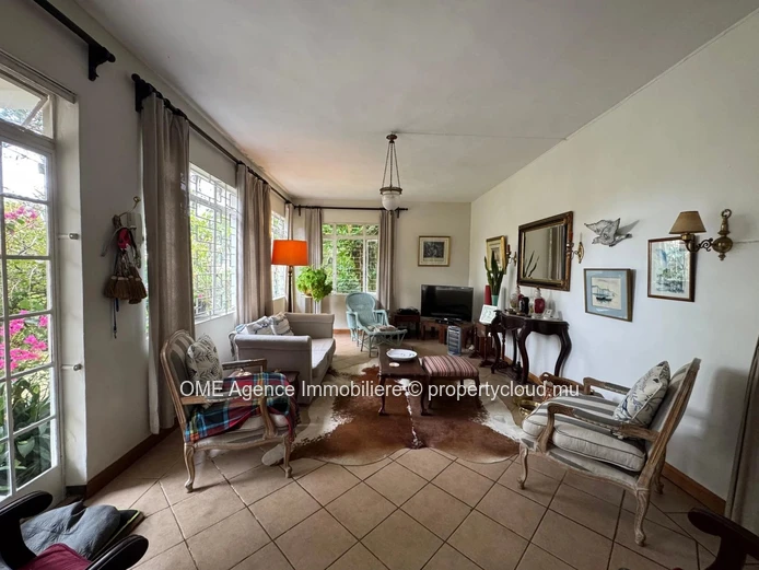 FLOREAL - - magnifique maison - 3 chambres