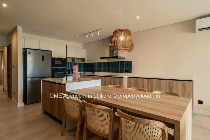 Tamarin Oasis – Appartement Moderne avec 3 Chambres en Suite