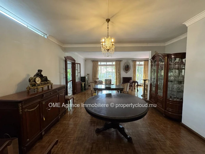 FLOREAL - - magnifique maison - 4 chambres