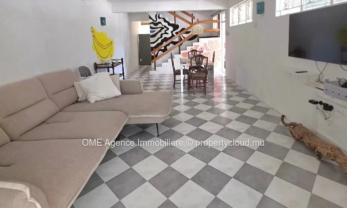 Charmant Duplex avec Piscine Privée à Tamarin