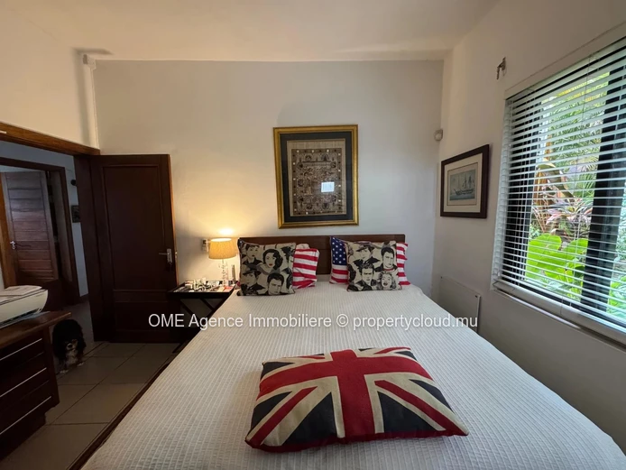 FLOREAL - - magnifique maison - 3 chambres