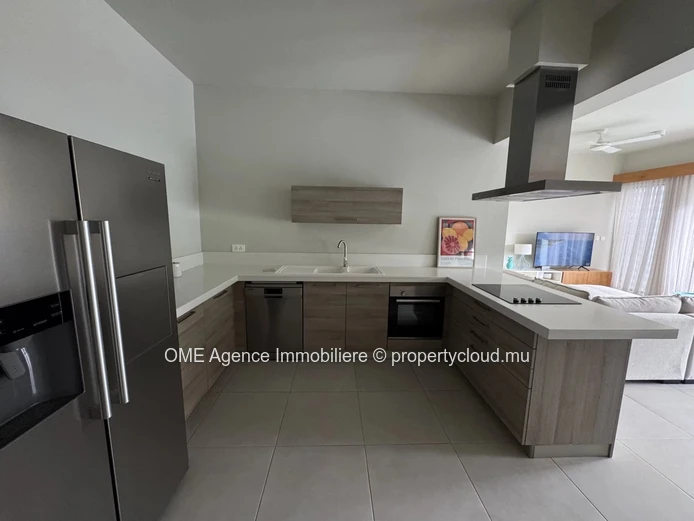 Appartement d'exception – 3 chambres en suite | L'Estuaire, Balise Marina, Rivière Noire | Vue montagne | Accessible ...