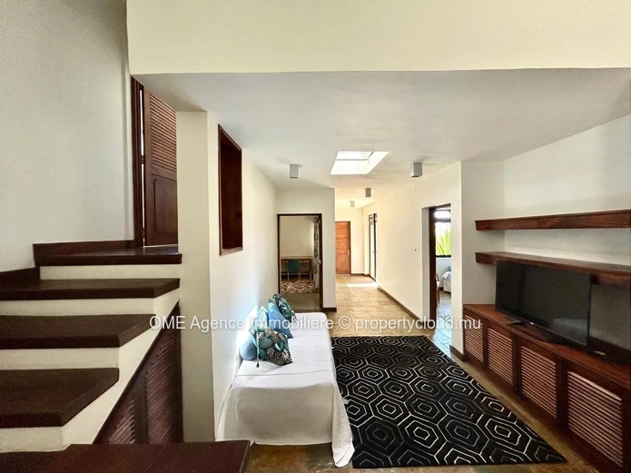 Villa d’exception avec vue panoramique sur mer et montagnes – Tamarin