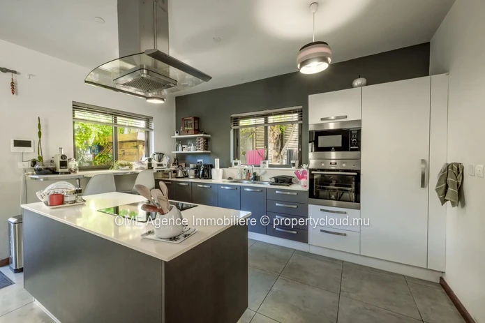 LA PRENEUSE - Votre oasis privée, superbe villa de 5 chambres