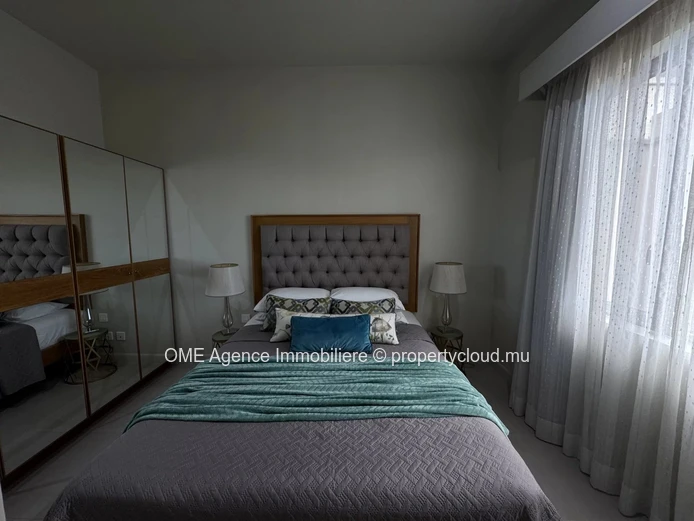 Appartement d'exception – 3 chambres en suite | L'Estuaire, Balise Marina, Rivière Noire | Vue montagne | Accessible ...