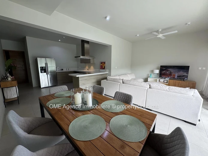 Appartement d'exception – 3 chambres en suite | L'Estuaire, Balise Marina, Rivière Noire | Vue montagne | Accessible ...