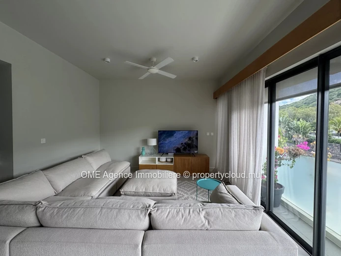 Appartement d'exception – 3 chambres en suite | L'Estuaire, Balise Marina, Rivière Noire | Vue montagne | Accessible ...