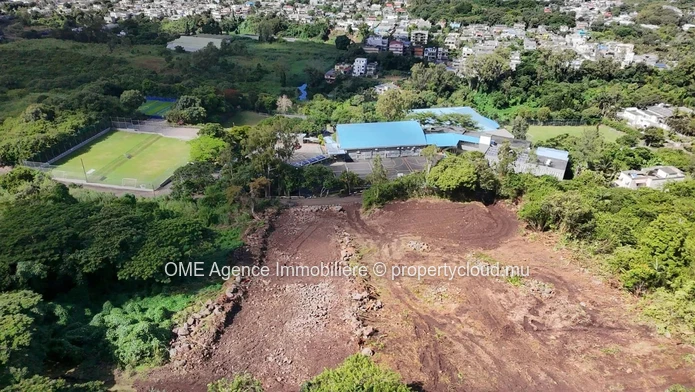 Terrain de 844 m² — Au cœur de Moka