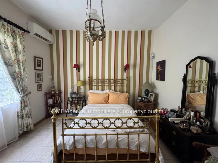 FLOREAL - - magnifique maison - 3 chambres