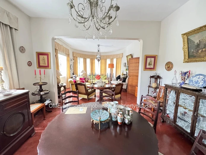 FLOREAL - - magnifique maison - 3 chambres